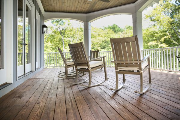 Cost of Porch Renovation in Everett