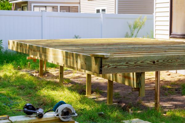 Cost of Elevated Deck Installation in Everett