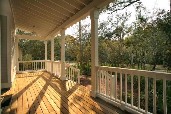 Cost of Veranda Deck Construction in Everett