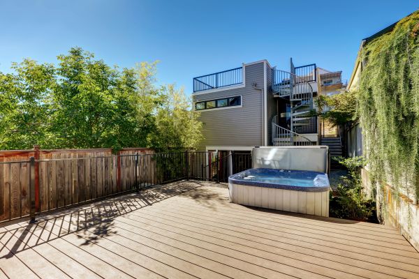 Cost of Hot Tub Deck Installation in Everett